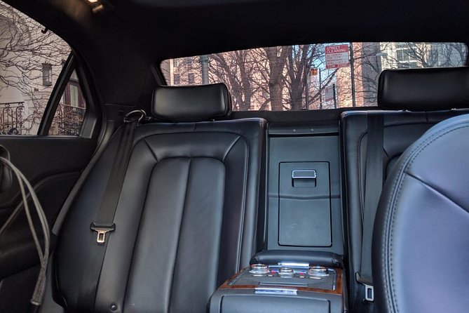 Private Sedan Transfer From Chicago Downtown to OHare Airport - Benefits of Private Sedan Transfers