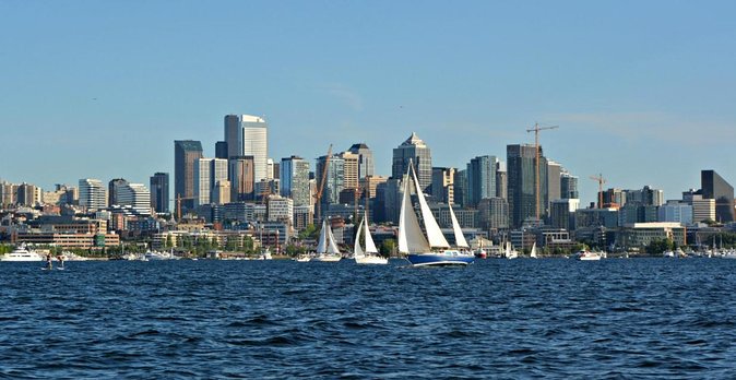 Private Sunset Cruise on Lake Union - Stunning Views of Lake Union