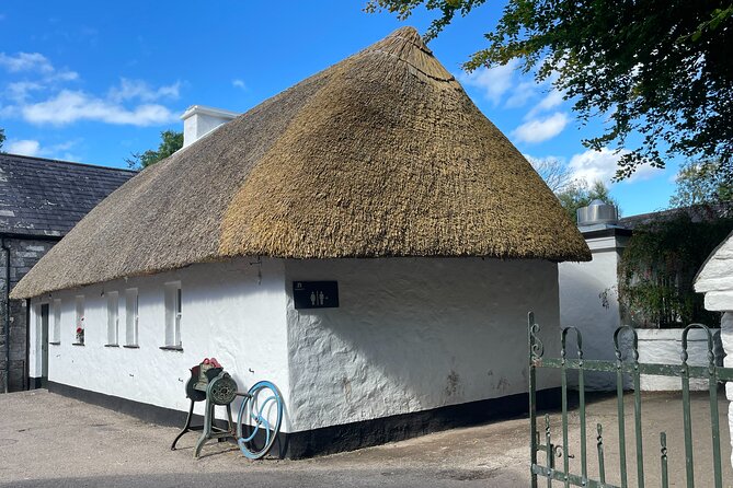 Private Tour From Cork to the Cliffs of Moher and Bunratty - Meeting and Pickup