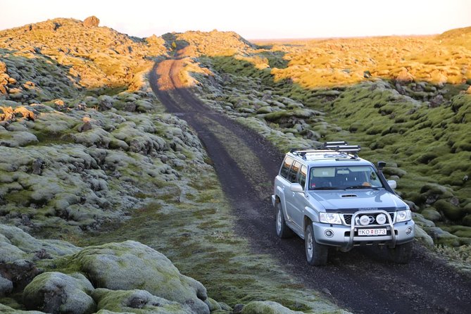 Private Tour: Golden Circle Tour by Luxury SUV From Reykjavik - Meeting and Pickup Details