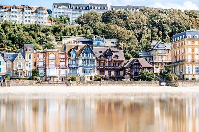 Private Tour Honfleur and Deauville With Pick-Up From Le Havre - Opening Hours and Refund Policy