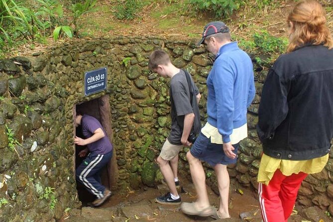 Private Transfer From Phong Nha to Hue - Highlights Along the Route