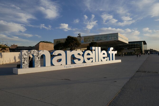 Private Transfer From Saint Tropez to Marseille, 2 Hour Stop - Overview of the Private Transfer