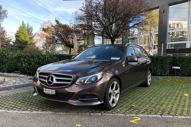 Private Transfer From the Entrance of Saas-Fee Resort to Geneva Airport - Pricing and Guarantee
