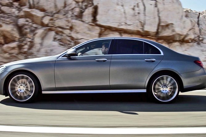 Private Transfer: Granada City or Sierra Nevada to Airport GRX by Business Car - Pricing and Booking Details