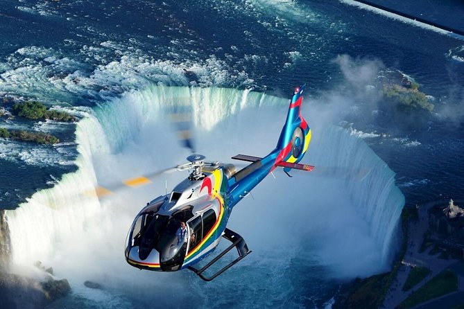Private Transfer: Niagara Falls, ON to Hamilton Airport (YHM) - Pricing and Booking