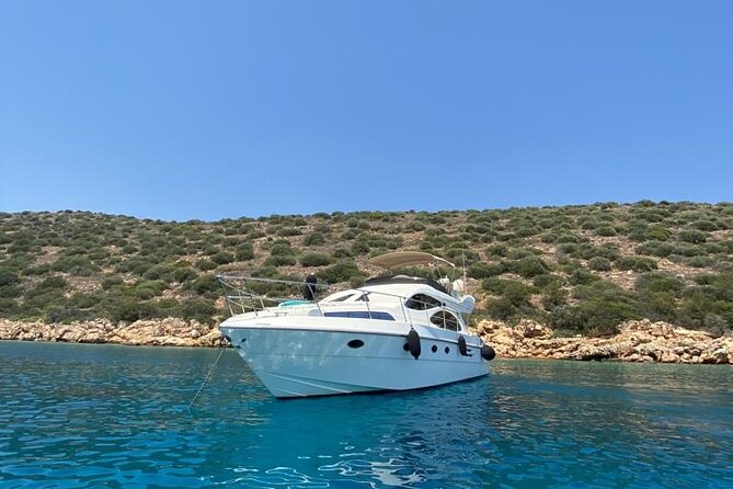 Private VIP Motoryacht Charter in Bodrum For 6 Hours With Lunch - Overview of Bodrum Motoryacht Charter Experience