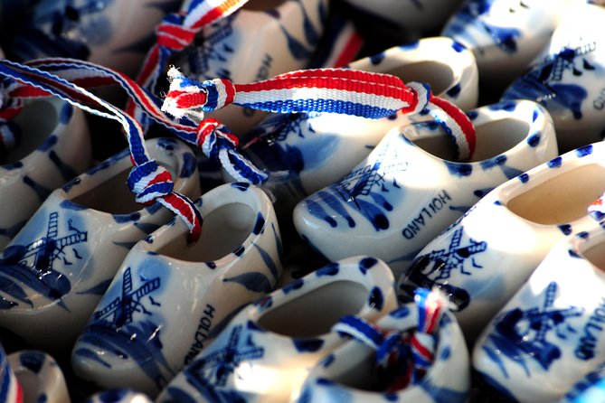 Private Walking Tour: Delfts Royal History and Pottery - Historical Significance of Delft
