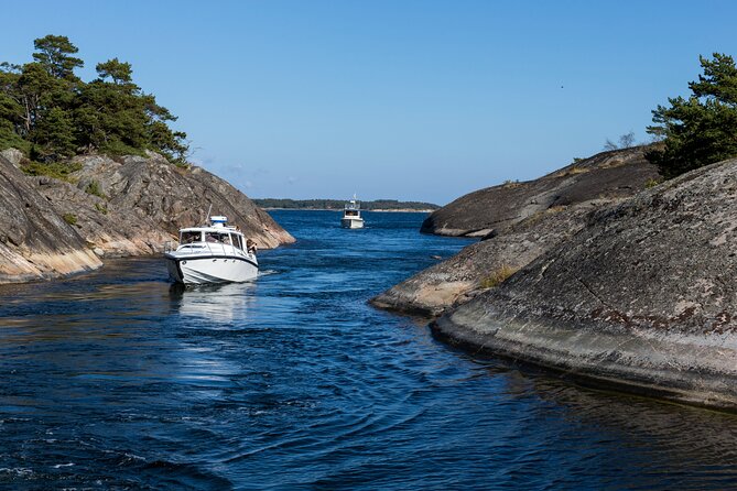 Private Yacht Cruise With Lunch or Dinner in Stockholm Archipelago - Exploring Scenic Spots and Historic Waterfront