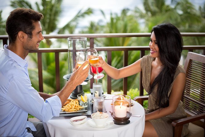 Relaxing Three Courses Lunch & Wine Tour Through Niagaras Wine Country - Wine Tasting Locations