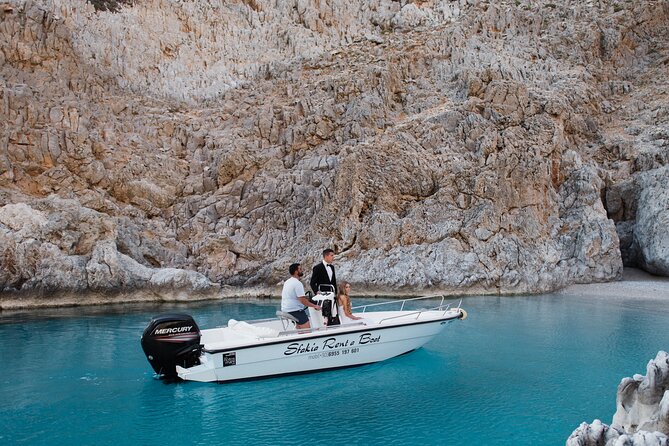 RENT A BOAT 5.5m-30hp LICENCE FREE - Overview of the Boat Rental Experience