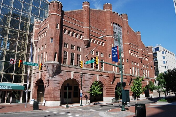 Richmond Scavenger Hunt: City Center Spectacles - Scavenger Hunt Overview