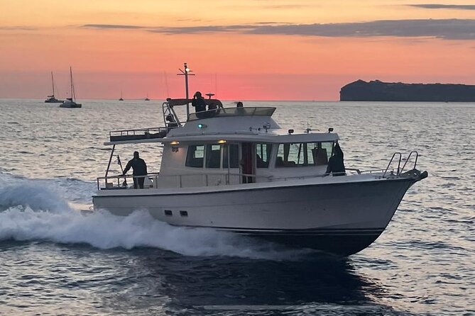 Roam the Caldera With a Private Motor Yacht - Pricing and Guarantee