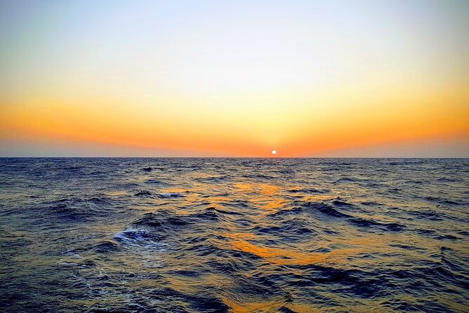 Romantic Sunset Sail Cruise - Maximum Travelers and Operator Information