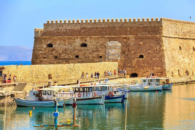 Romantic Walking Tour of Heraklion - Strolling Along the Venetian Walls