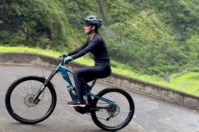 Route N 1 in Electric Mountain Bike Valleys of Teva I Uta - Cancellation Policy
