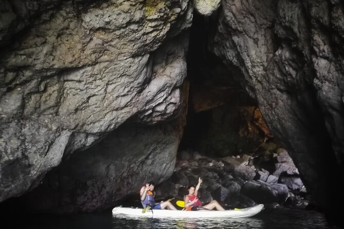 Sagres: Praia Da Ingrina Caves Guided Kayaking Tour - Whats Included