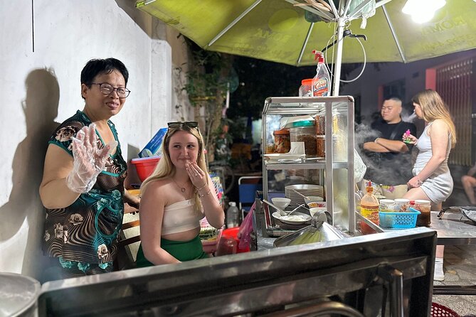 Saigon Night Walking Food Tour - 100% No Tourist - Overview of the Saigon Night Walking Food Tour