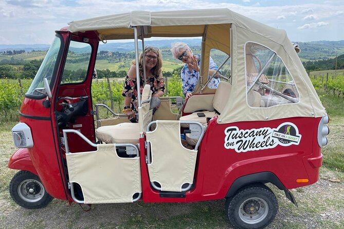 San Gimignano: Original & Fun Wine Tour in Chianti by TukTuk - Itinerary and Stops