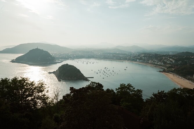 San Sebastian SIGHTSEEING and PINTXOS - Private Cultural & Gastronomic Adventure - Gastronomic Delights in San Sebastián