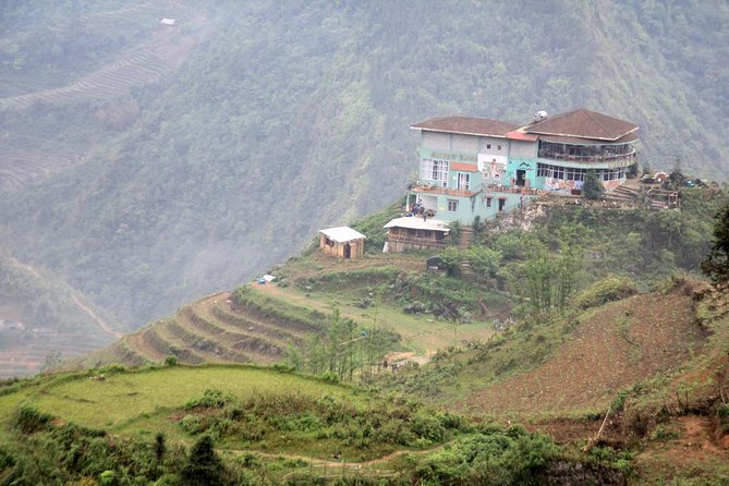Sapa Hard Trekking Villages 2d/1n: Homestay, Meals, English Speaking Guide - Homestay Experience in Sapa