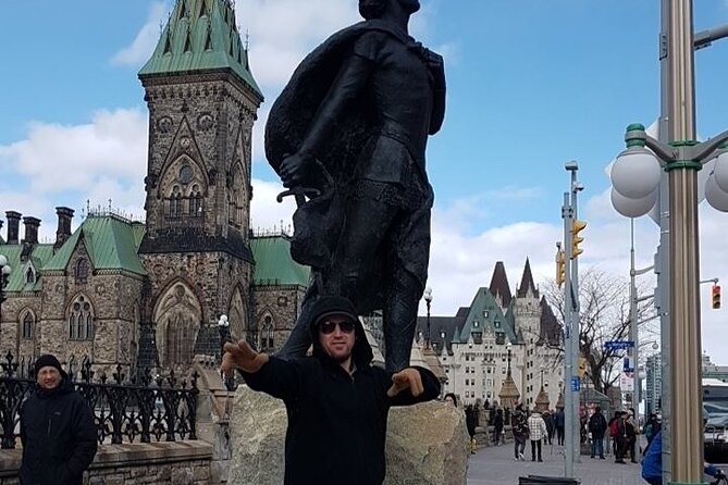 Scavenger Hunt Adventure in Ottawa by Crazy Dash - Fun and Active Exploration in Ottawa