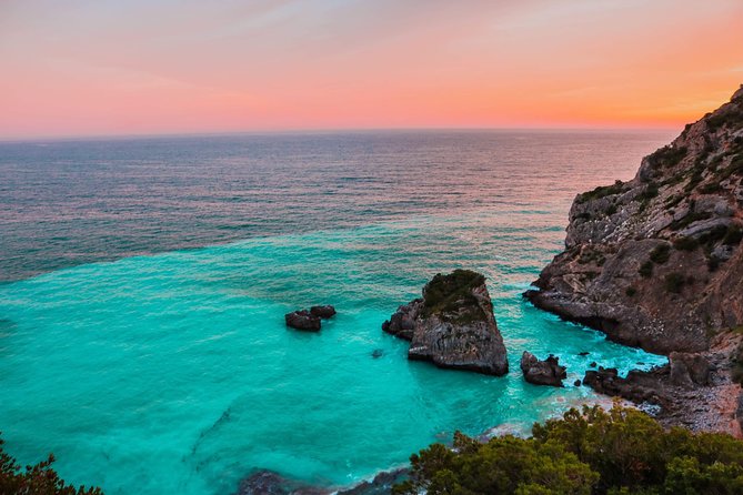 Secret Beaches of Arrábida and Caves - Best Time to Visit Arrábida and Caves