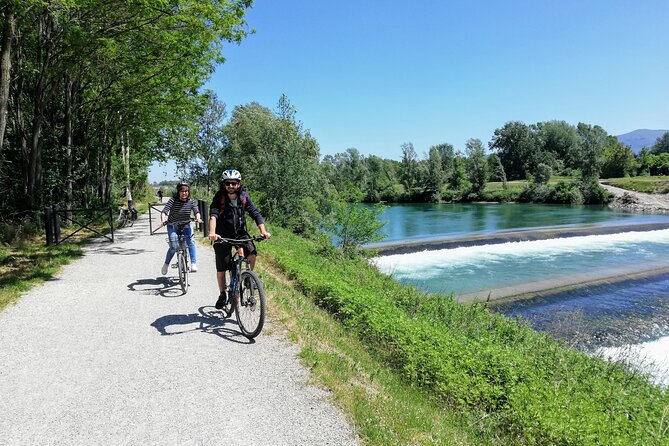 Self Guided Bike Tour in the Nature to Villa Reale - Bike Tour Overview