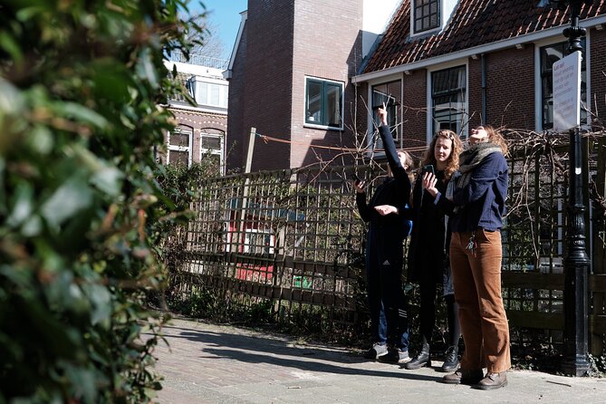 Self Guided Outside Escape Private Walking Tour in Antwerpen - Tour Highlights
