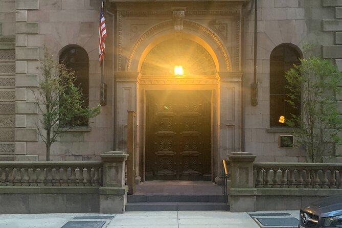 Self-Guided Smartphone Ghost Walking Tour in Boston - Overview and Features
