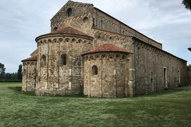 Shore Excursion From Livorno to Pisa and Lucca - Trip Highlights and Itinerary