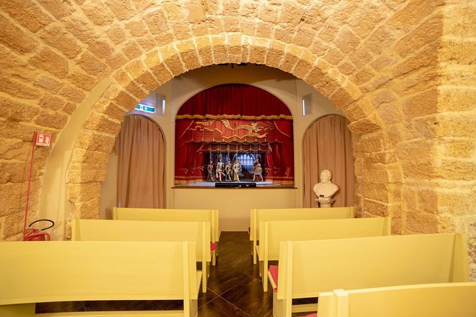 Sicilian Puppets in Syracuse: Show With Behind-The-Scenes Visit - Show Overview and Duration