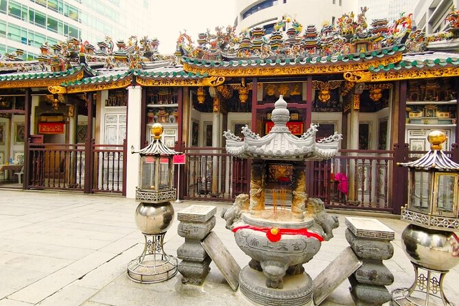 Singapores Historic Chinatown Walking Tour With Lunch - Inclusions
