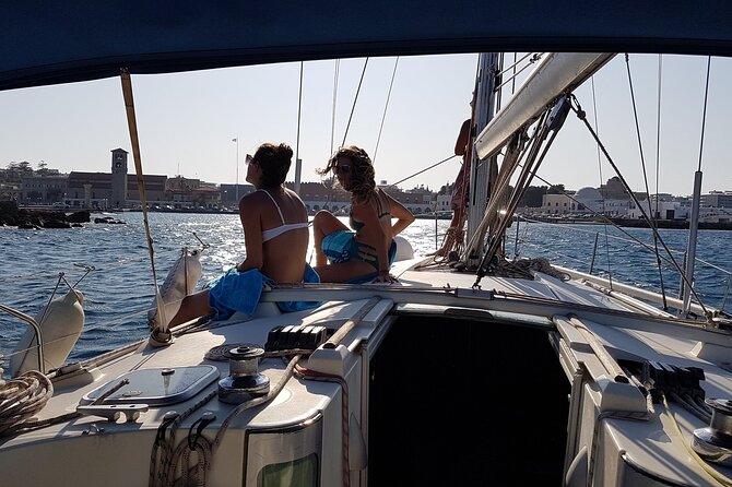 Single Day Sail Boat Cruise With Swimming, Snorkeling, Drinks and Lunch - Logistics
