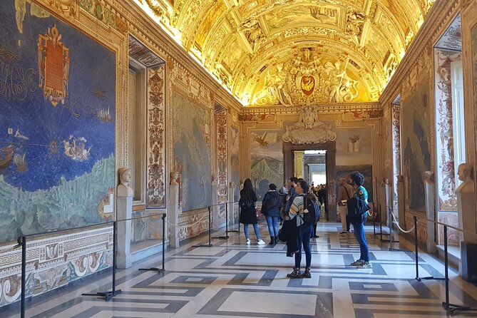 Sistine Chapel & St. Peters Basilica Early Morning Express Tour - Tour Highlights
