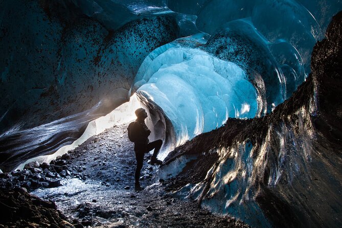 Skaftafell Ice Cave and Glacier Hike - Extra Small Group - Overview and Experience