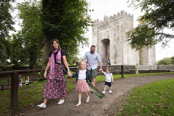 Skip the Line: Bunratty Castle and Folk Park Admission Ticket - Overview of Bunratty Castle and Folk Park