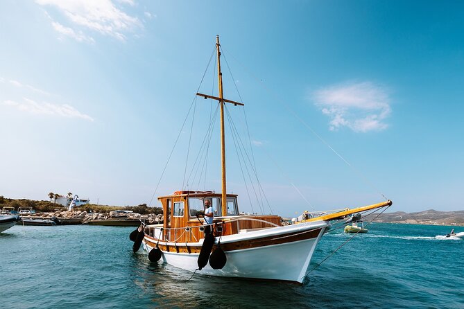 Small Group Cruise Around Antiparos & Despotiko With Lunch - Itinerary