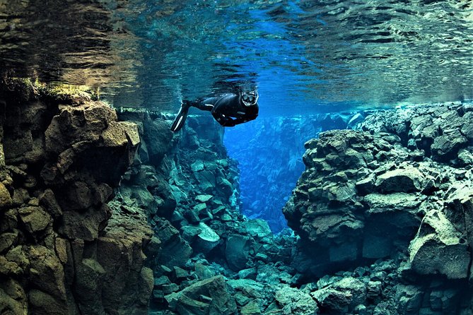 Small-Group Snorkeling in Silfra With Transfer & Free Photos Included - Overview and Experience