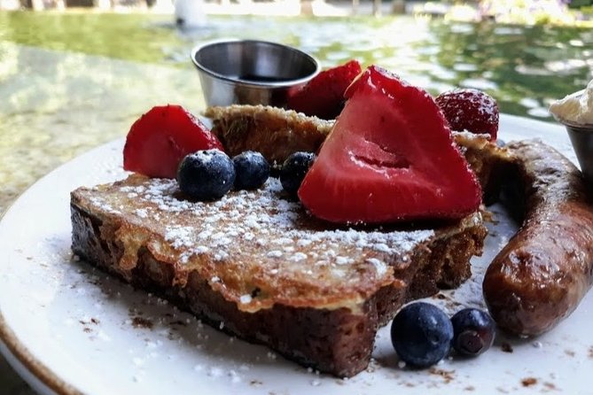 Small-Group Walking Tour in Greenville With Breakfast - Tour Overview and Details