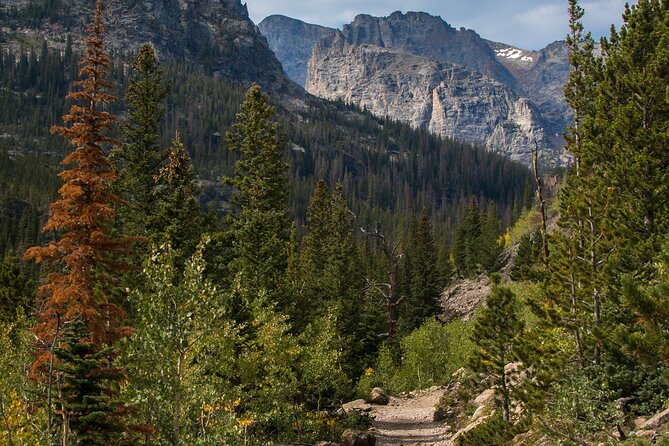 Smartphone Audio Driving Tour Between Lake Louise and Revelstoke - Tour Details