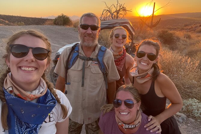 Sonoran Desert Hummer Night Tour With Local Guide  - Scottsdale - Expert Guide and Informative Commentary