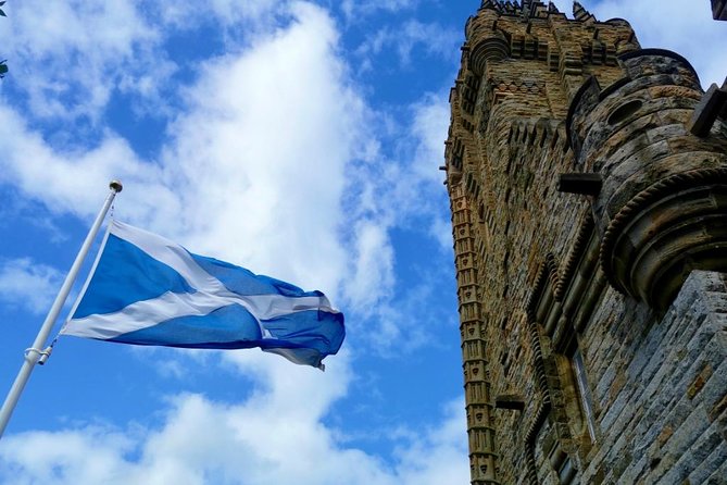 Stirling to Glasgow Luxury Car Transfer - Comfortable and Professional Transfer Experience