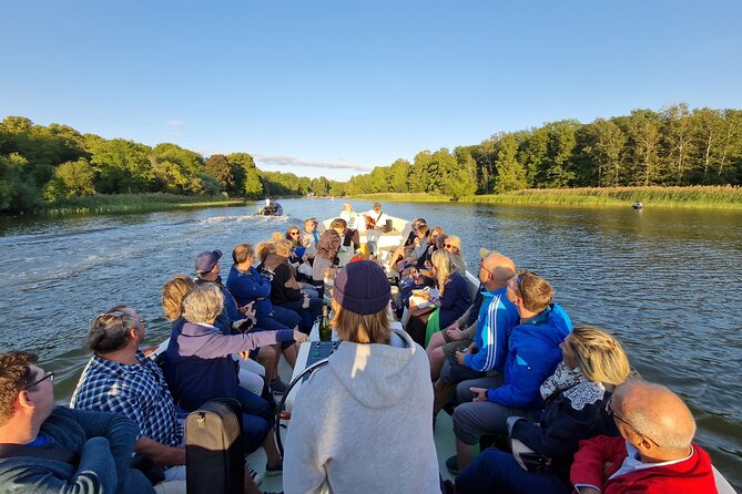 Stockholm Live Music Ride by Boat - Whats Included
