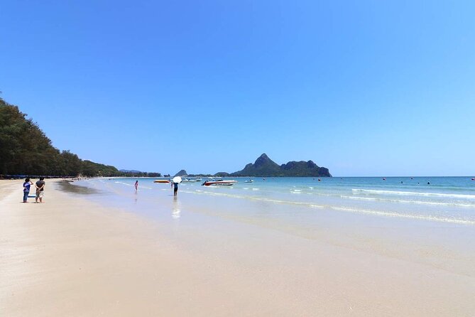 Stunning Ao Manao Bay & Prachuabkirikhan Private Guided Tour of Hua Hin - Tour Highlights