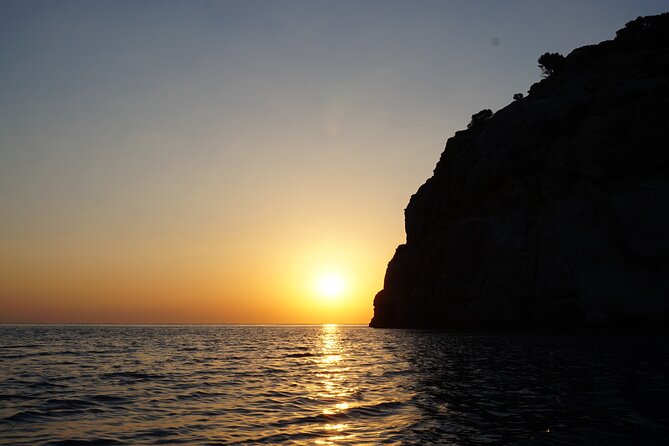 Sunrise Sea Kayaking Experience With Breakfast - Pricing and Value
