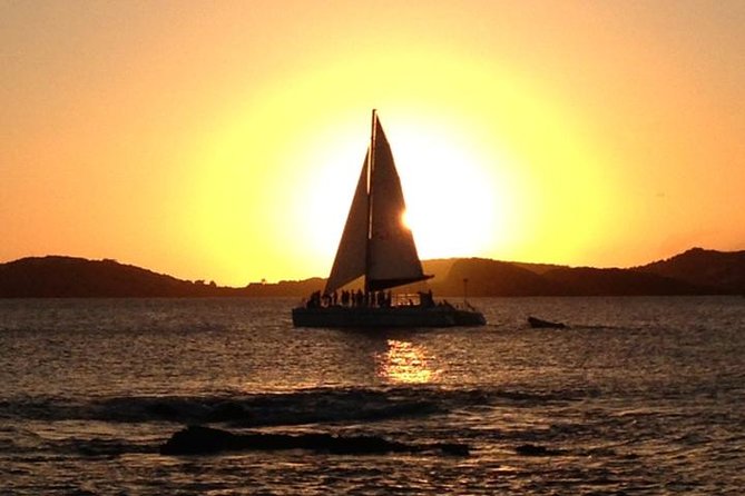 Sunset & Harbor Lights Dinner Sail From the Marriotts Frenchmans Cove - Inclusions