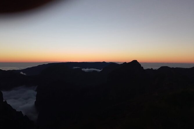 Sunset Tour to Pico Do Arieiro With Dinner and Drinks Included - Overview of Pico Do Arieiro Sunset Tour