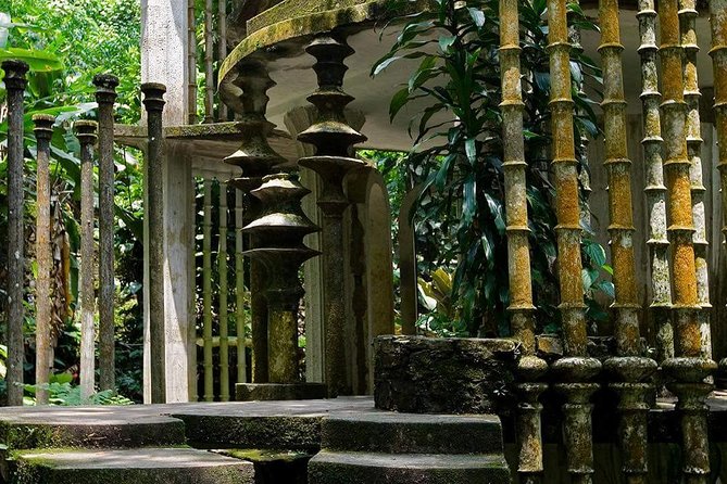 Surrealist Garden of Edward James, Castle of Health and Xilitla Nativity - Questions and Customer Support