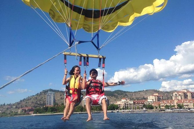 Tandem Parasailing Experience in Kelowna - Experience Details